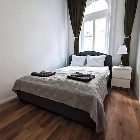 Apartment Weiner Leo Budapest